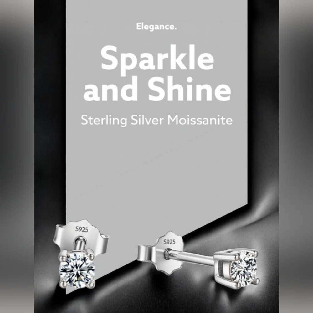 Sterling Silver Moissanite Stud Earrings 9.25 Round NWT 3mm